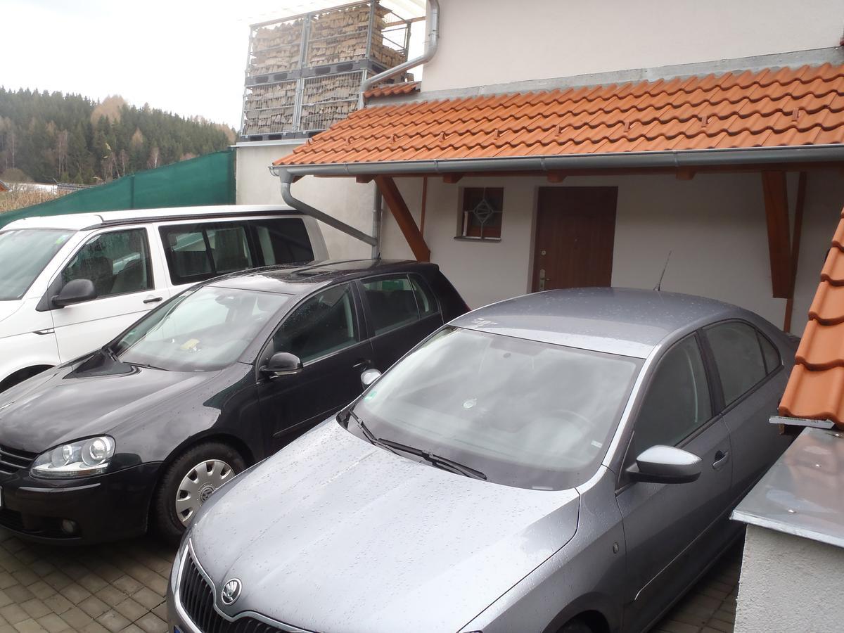 Apartmany Fialka Kasperske Hory Exterior foto